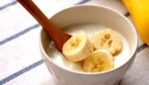 Masque à la banane pour une peau éclatante et sans rides